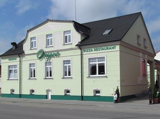 Penzion Oregano Třeboň Exterior foto